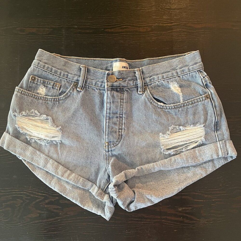 Amuse Society Women's Distressed Denim Shorts Size 27